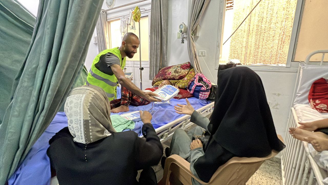 Emergency Food Aid Distribution in Gaza | Nazya Humanitarian Aid, Gaza, Palestine