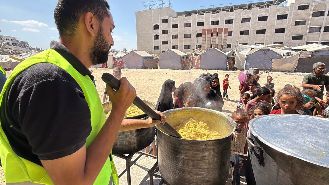 Emergency Food Aid Distribution in Gaza | Nazya Humanitarian Aid, Gaza, Palestine
